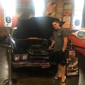 Meet your Posher, Hunter